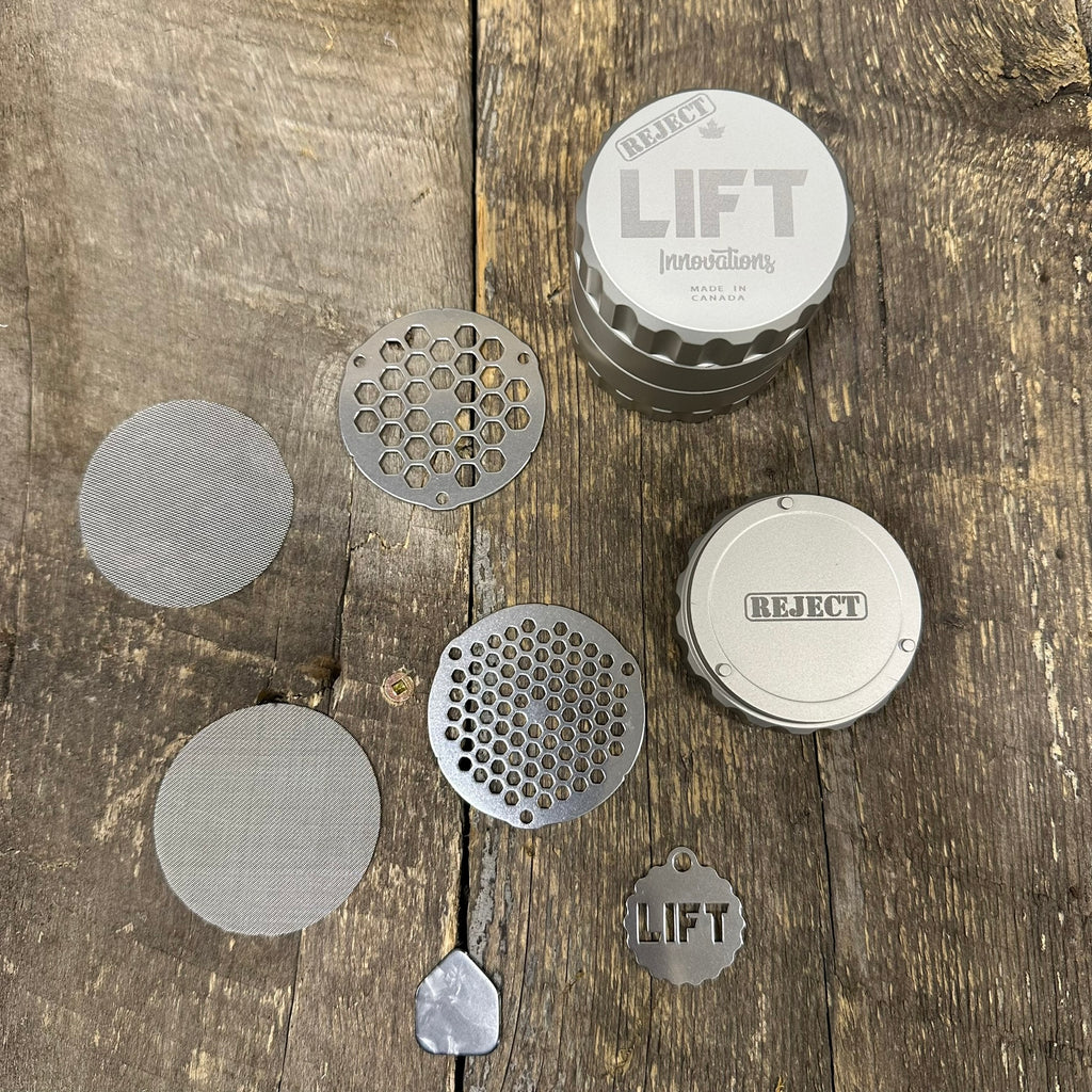 ***REJECT*** 4 Piece SILVER Grinder With Accessories LIFETIME WARRANTY Made with parts that have a scratch, dent or off color