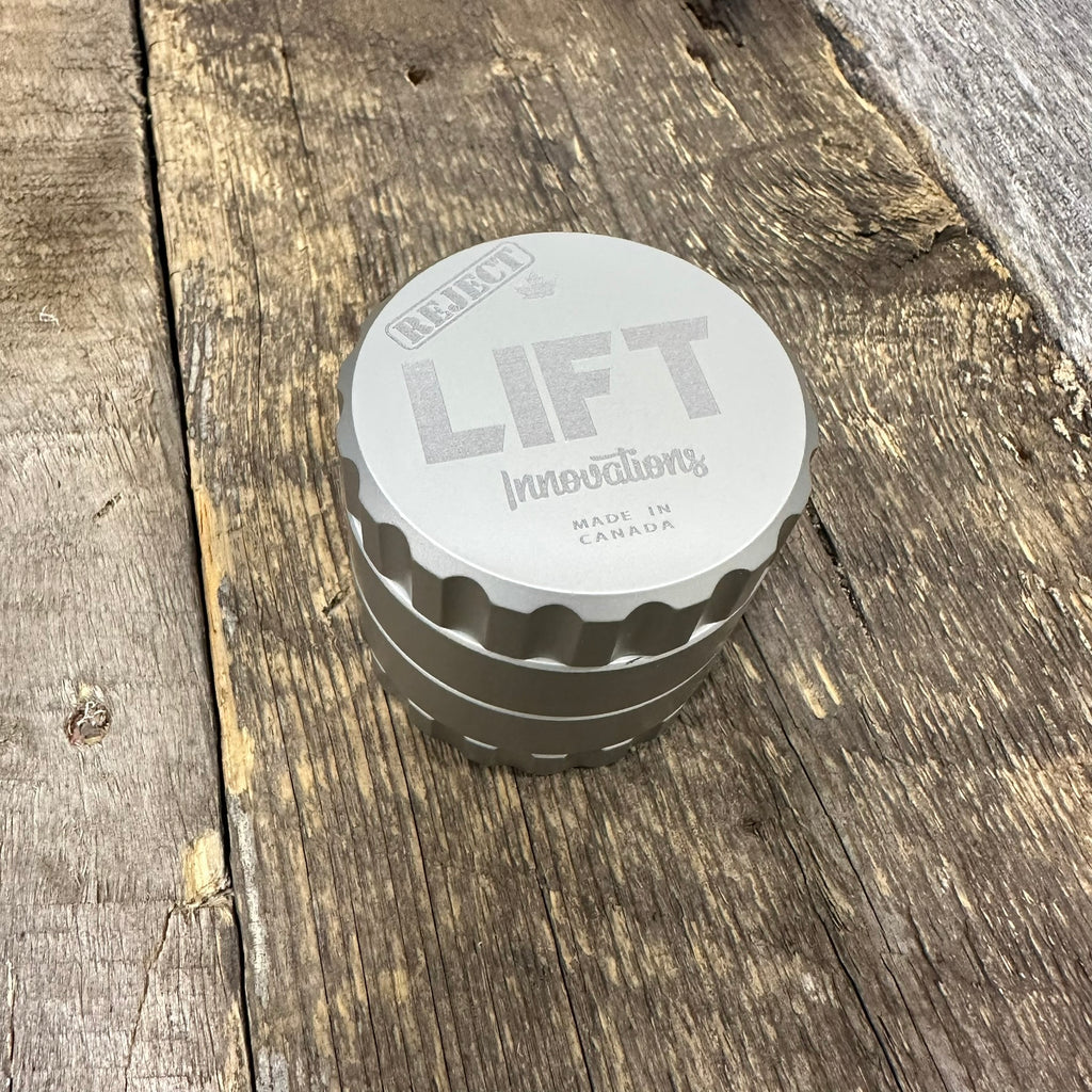 ***REJECT*** 4 Piece SILVER Grinder LIFETIME WARRANTY Made with parts that have a scratch, dent or off color