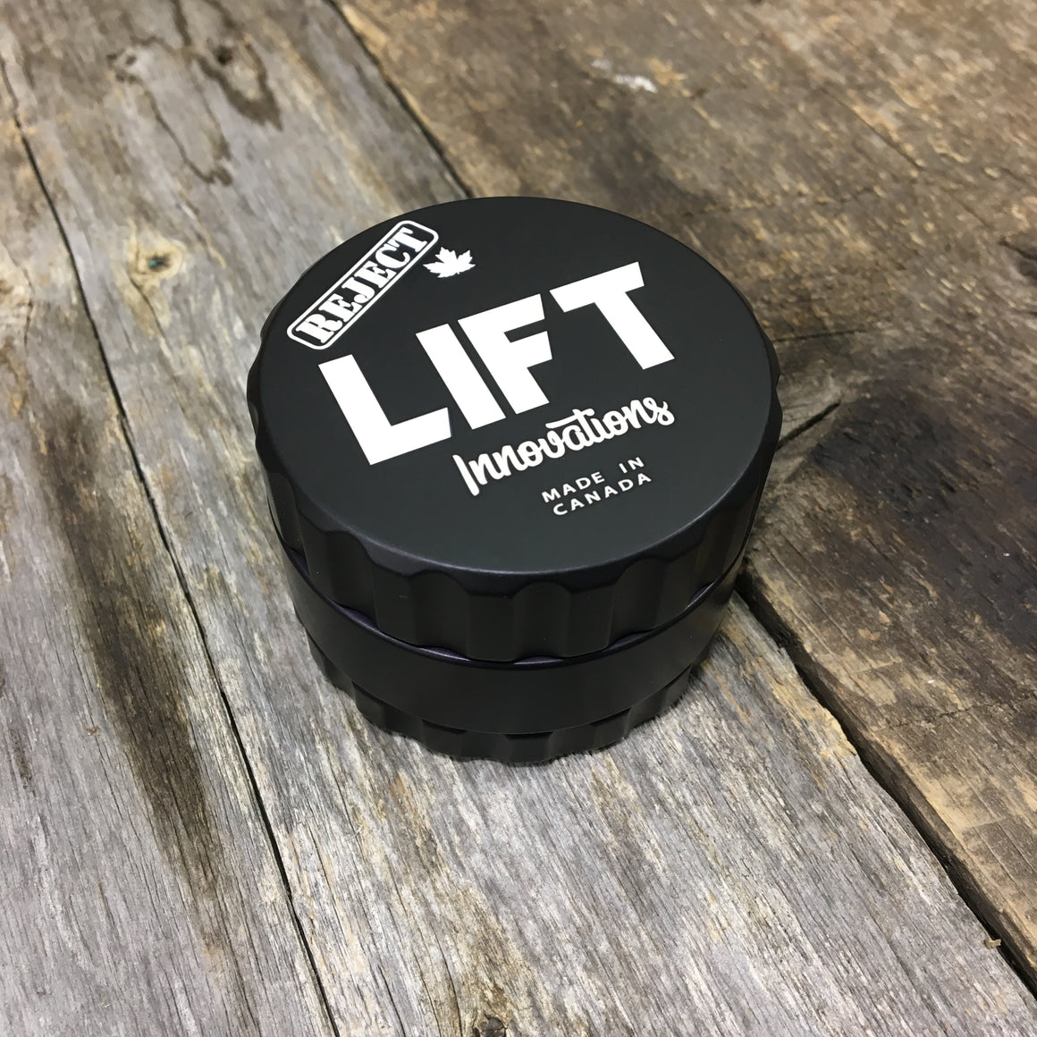 ***REJECT*** 3 Piece BLACK Grinder LIFETIME WARRANTY Made with parts that have a scratch, dent or off color